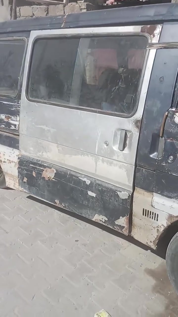 السلام عليكم
كيا بستة موديل 94 بيع سنوية ورقم 
كير مكينة شغالات سيارة واكعة رقم بابل 
مصفرة هيئة وغرامات مكان بغداد الرقم 
***********
