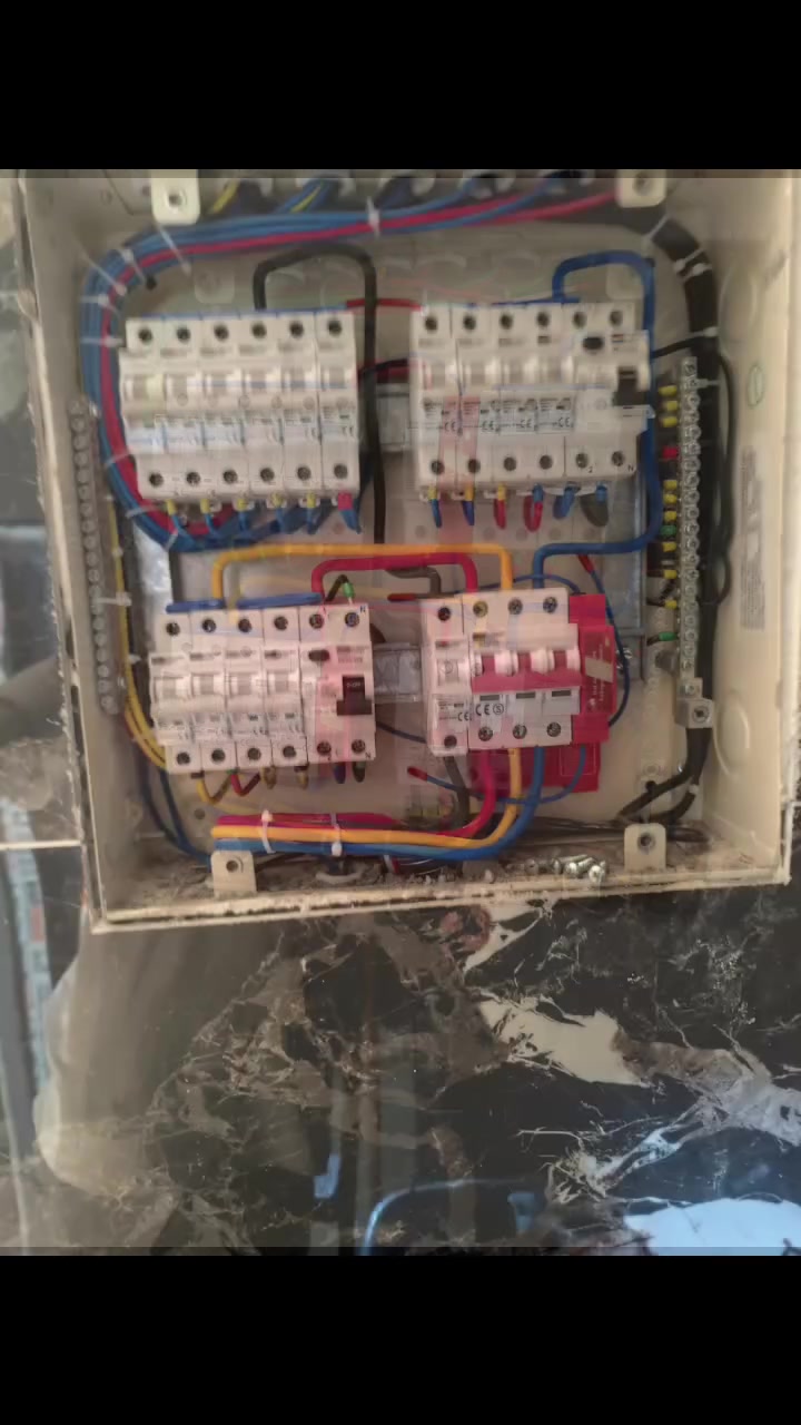 #عمل تشطيب سراكت #فني #كهرباء⚡️⚡️⚡️ تأسيس منازل🏤 بنايات🏢 مجمعات سكنية  دوائر دولة   بكادر متكامل
تأسيس منضومات ستلايت 
تأسيس منضومات كاميرات  المراقبة
مع إنترنت 
تأسيس منضومات حريق 
تأسيس منضومات عاكسات 
وخلاية شمسية
عمل بوردات سيطرة    ATS
للتواصل على الارقام
***********
***********

#كهربائي
#تأسيس_كهرباء
#تمديدات_كهربائية
#اعمال_كهرباء
#مقاولات_كهرباء
#كهرباء_منزلية
