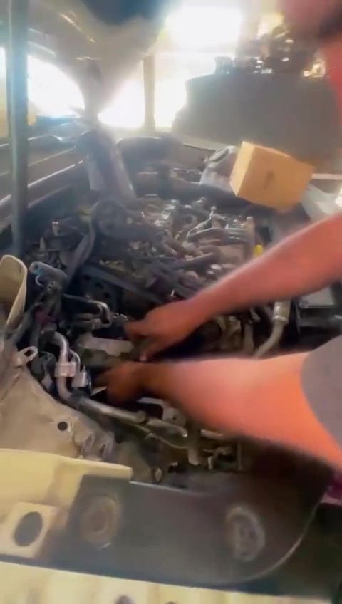 سلام عليكم فيتر كهربائي سيارات جميع انواع السيارات في تكريت جوال 24 ساعه تجفيت معالجه الدوانز تبديل ابلك نوزل فيتبم سياره طافيه انشغلهه احمد ابو علي ***********

