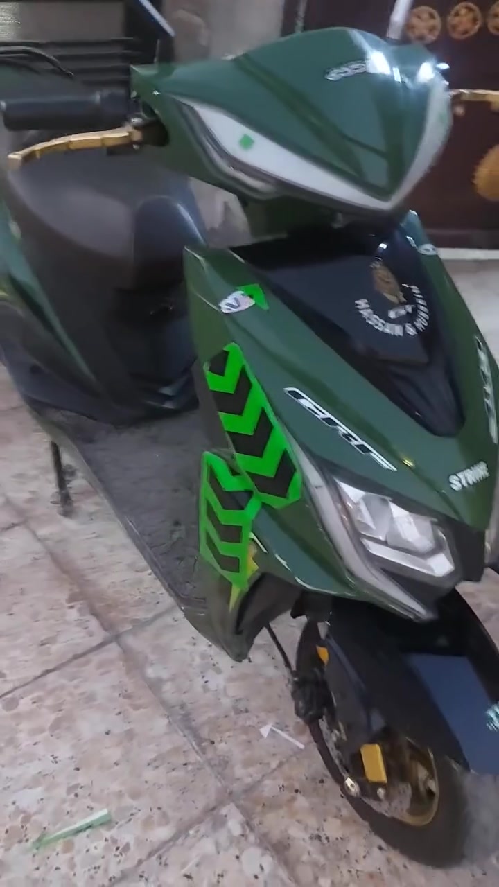 سلام عليكم دراجه شحن للبيع سكنس بطاريات سته كبار الملف 2500 دراجه نضيفه السعر 550 وبيهامجال العنوان بغداد بياع شرطه الخامسه رقم الهاتف *********** الاتصال على الواتساب او الرصيد
