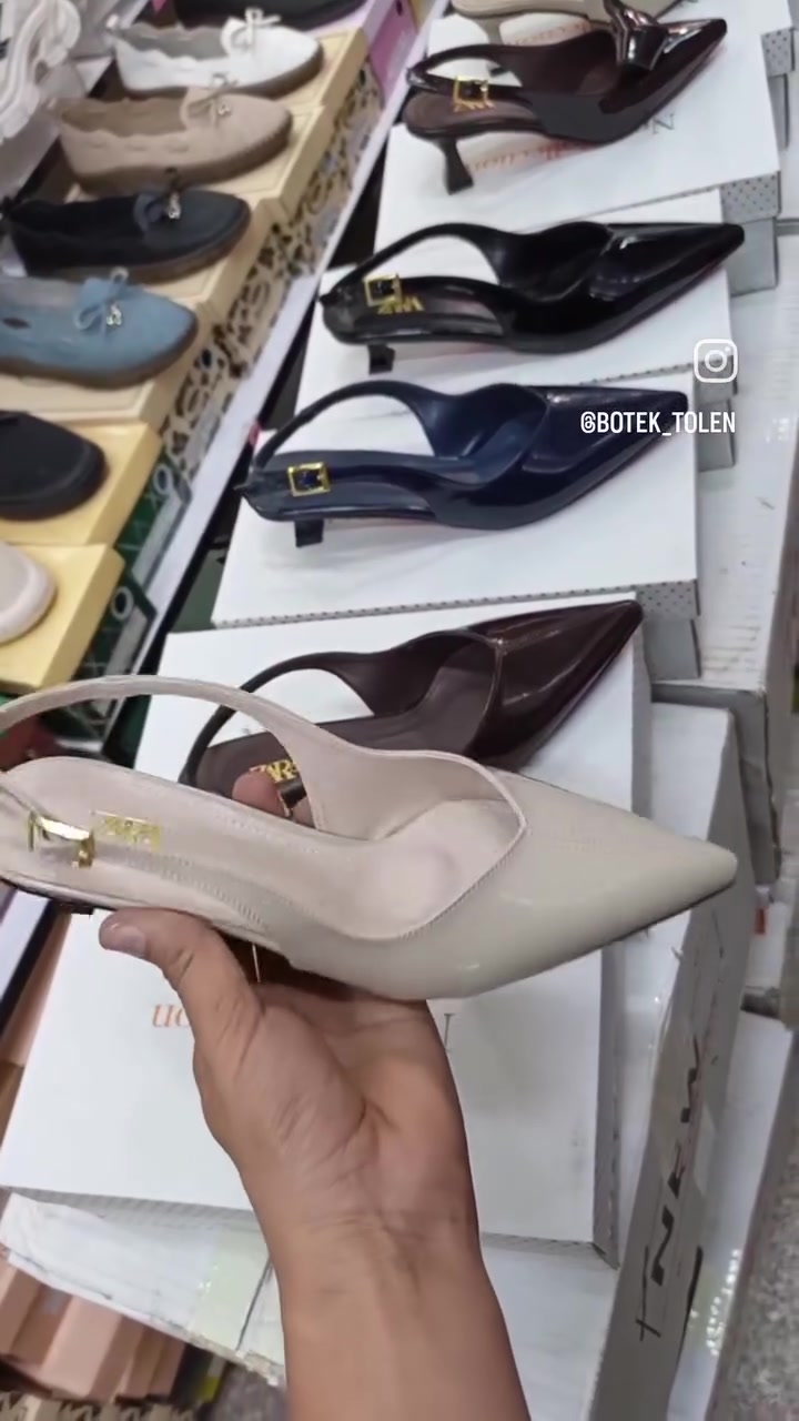 زارا • أحذية جامعية • ارتفاع ٣و٥سم