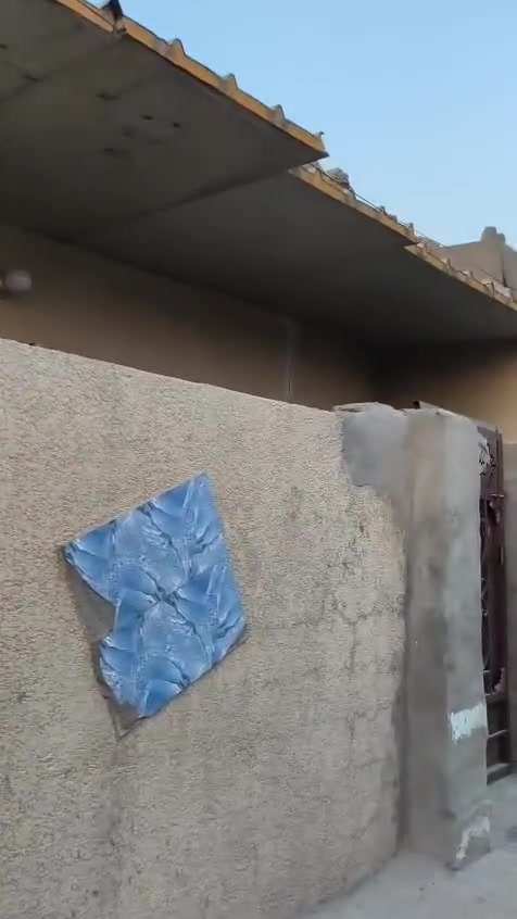 السلام عليكم بيت ١٠٠ متر اللبيع تجاوز في الشعب حي الجزائر خدمات ماء  مجاري كهرباء انترنت   ***********
