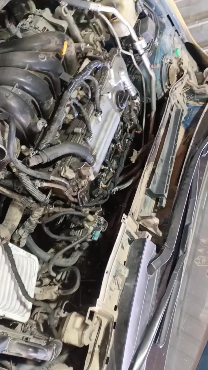 🦅 الجزء الأول | من ورشتنا إليكم… بالترتيب تظهر الأشياء أجمل وأفضل! 🔧❤️

اليوم نقدم لكم جانب بسيط من أعمالنا اليومية في ورشة كروب اتحاد كورولا العراق 👨‍🔧

⚡ تصحيح أخطاء الأسلاك والخطوط الكهربائية
🔌 لحام الأسلاك المتقطعة وإعادتها بطريقة صحيحة باستخدام السولدر (Solder)، مع ترتيب التوصيلات والمحافظة على جودة العمل.

لأن شغل الكهرباء مو مجرد توصيل سلك…
الشغل الصحيح يبدأ من التشخيص، وينتهي بالترتيب والدقة وجودة التنفيذ. 💯

📍 العنوان: بغداد – حي الجامعة
مقابل جامع ملا حويش – شارع كازينو الربيع
خلف المصرف – السوق الشعبي سابقاً

🕗 الدوام: من الساعة 8 صباحاً إلى 5 عصراً
📅 كل الأيام عدا يوم الجمعة

📞 ***********

❤️ ورشة كروب اتحاد كورولا العراق
دقة • أمانة • خبرة • شغل يفرق
