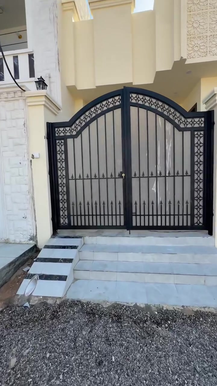 ((بسم الله الرحمن الرحيم))
🏡     🏘      🏚 

#بيت_للبيع         

🔴في الجغيفي ثانيه

🔴 كاع بيت نايل 

✅المساحة :164
 
مكون من 2 غرف نوم
 صالات
ومطبخ 
واستقبال 
حمام عدد
مناور عدد 2

 🛣 الشارع 🛣🛤 : 10

🗒📑⚖️ نوع الملك : طابو زراعي صرف علمن عند الشراء تدخل مباشرتا بل سند المشترك الطابو لصرف الازراعي

💸💰 السعر  💰💸: 115🔴وبي مجال

للاستفسار : مراجعة 
🥇 مكتب الدليمي 🥇
🩸📍العنوان الجغيفي _نهايت سياج المقبرة على السايد الايمن.                         
                                     
            📱📲  للاتصال :  ميثم*********** 📞☎️

#عقارات_الفلوجة #عقار_للبيع #عقارات_الانبار #عقارات_العراق  #العقار #عقار
#العقار_للبيع #للبيع #بيع #بيت #بيوت #قطعة #قطع
#ارض #
