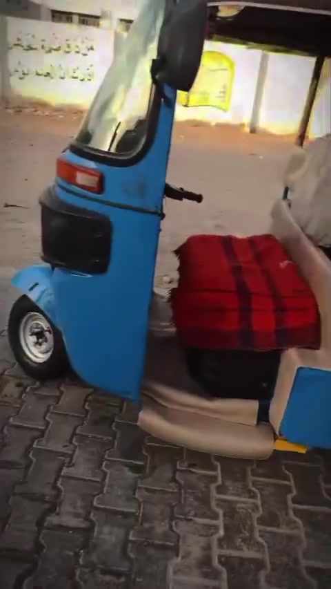 سلام عليكم تكتك خير من الله كفاله بس ما عده بوش وبسته امبدل ولباقي كفاله السعر تسع ونص وبيها مجال علي ألموسوي ***********
