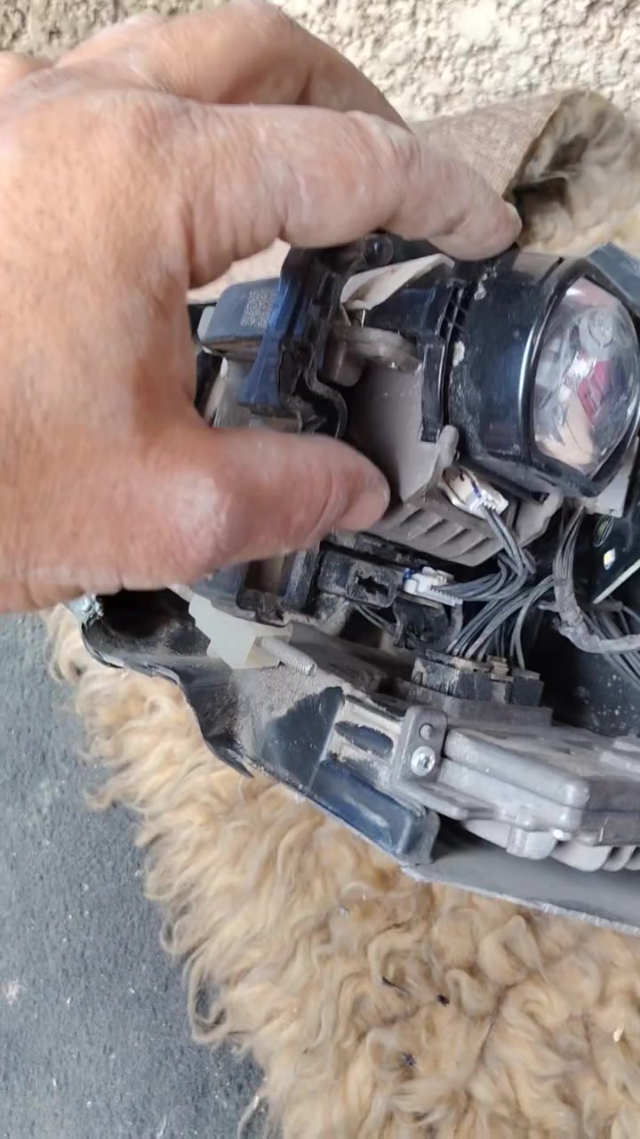 عدسه • LED • كورولا خليجي