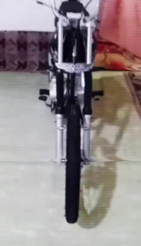 سلام عليكم دراجه لل بيع
دراجه مديل 2027 تعميره جديده دراجه بعدها ناشفه ما يحتاجلها شي شغل وتطلع سعر خاص المكينه BM مو شراي اطلع كبل حبيبي 
لل تواصل رقم *********** تحياتي للجميع
