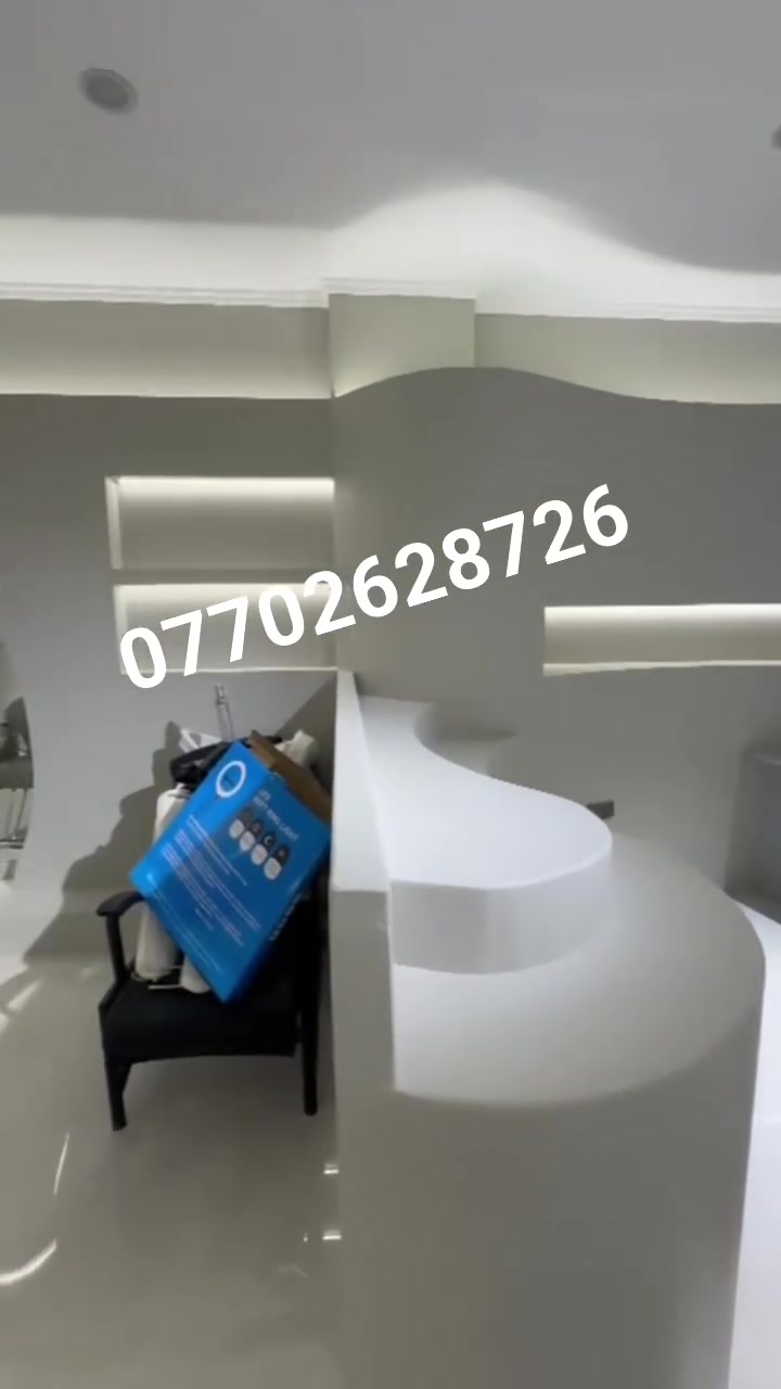 الفخامة تبدأ من التفاصيل.
ديكور عصري، جبس أنيق، وصبغ بإبداع.

عرض خاص 
سعر متر الجبس 28 الف 
سعر متر الصبغ 4 الاف 
شامل كرسته وعمل 
***********
