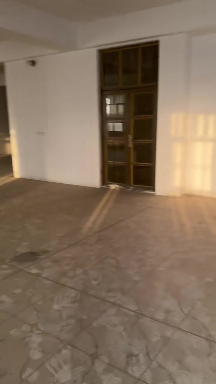قاعه للاجار البنوك مقابيل مستشفى الشعب مساحه ٦٠٠

تصلح جم نسائي او مركز تجميل او بدلات اعراس 

معروض بمكتب الكناني ***********
