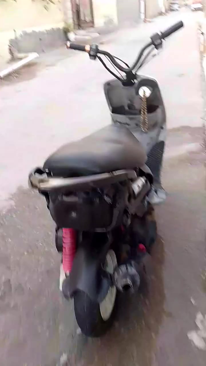 هسلام عليكم شباب مروس بل دراجه. اكو إدراجه نهضه وشاعه ومرتبه مقترحه بس بوشه مكاني دواني *********** وثا ما حصل اني عليه رقم خاص موجود 
مروس منغولي 🫶🏾
