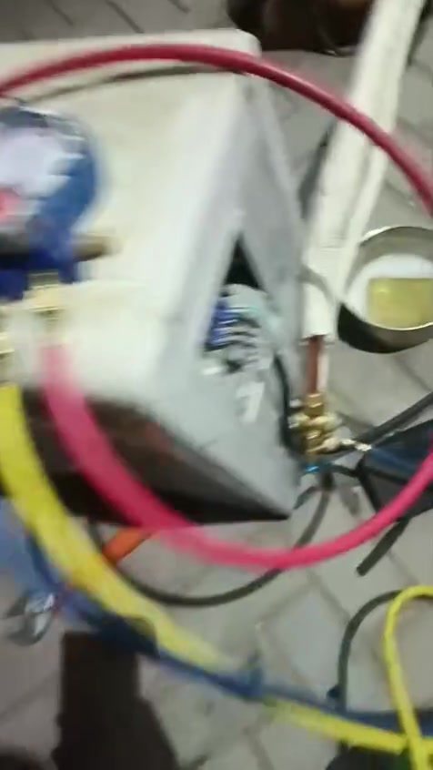 السلام عليكم
سبلت سامسونج تايلندي 2 طن ابلادي نظيف كامل مع جميع ملحقاته بوري نحاس اربعه متر + ريموت + استاند قطعه داخليه
السعر 325 الف بي مجال بسيط
للاستفسار الاتصال على الرقم ***********

