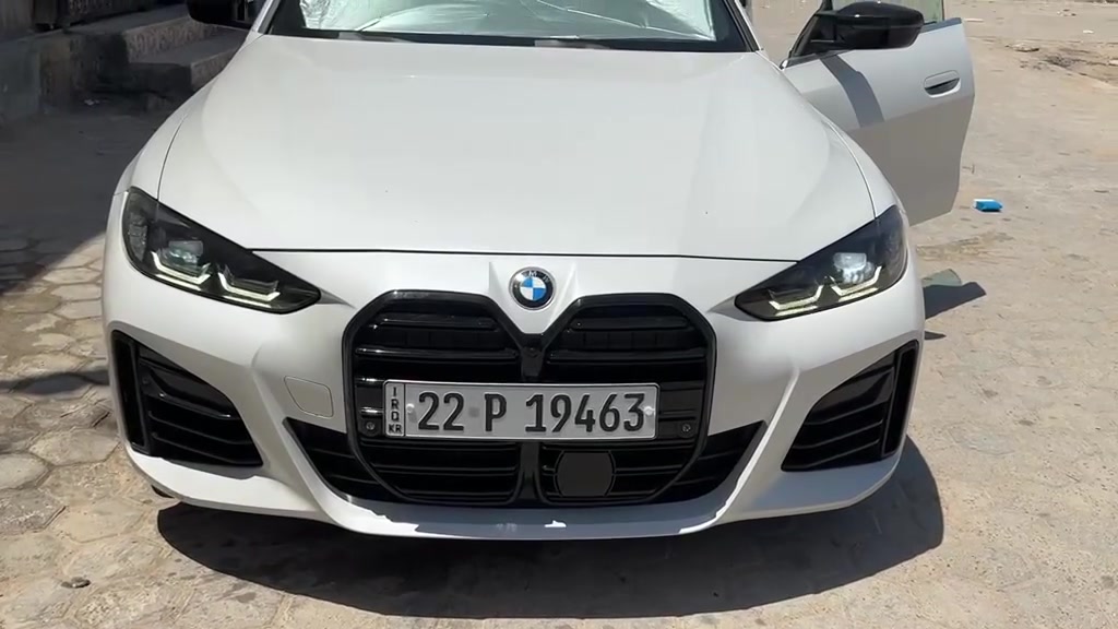 لايت اصلي امريكي مستخدم نظيف بدون اي تبديل
جهت السايق ويه محولاته كامل

للتواصل واتساب:***********

