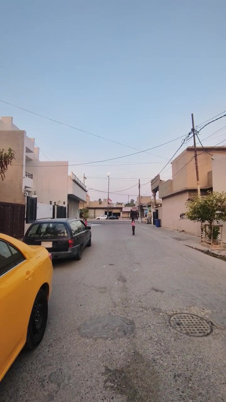 دار للبیع
مساحە 240 مەتر 
طابقين 
كركوك حي الوحده قرب صيدلية الهيبة 
للاستفسار ***********
