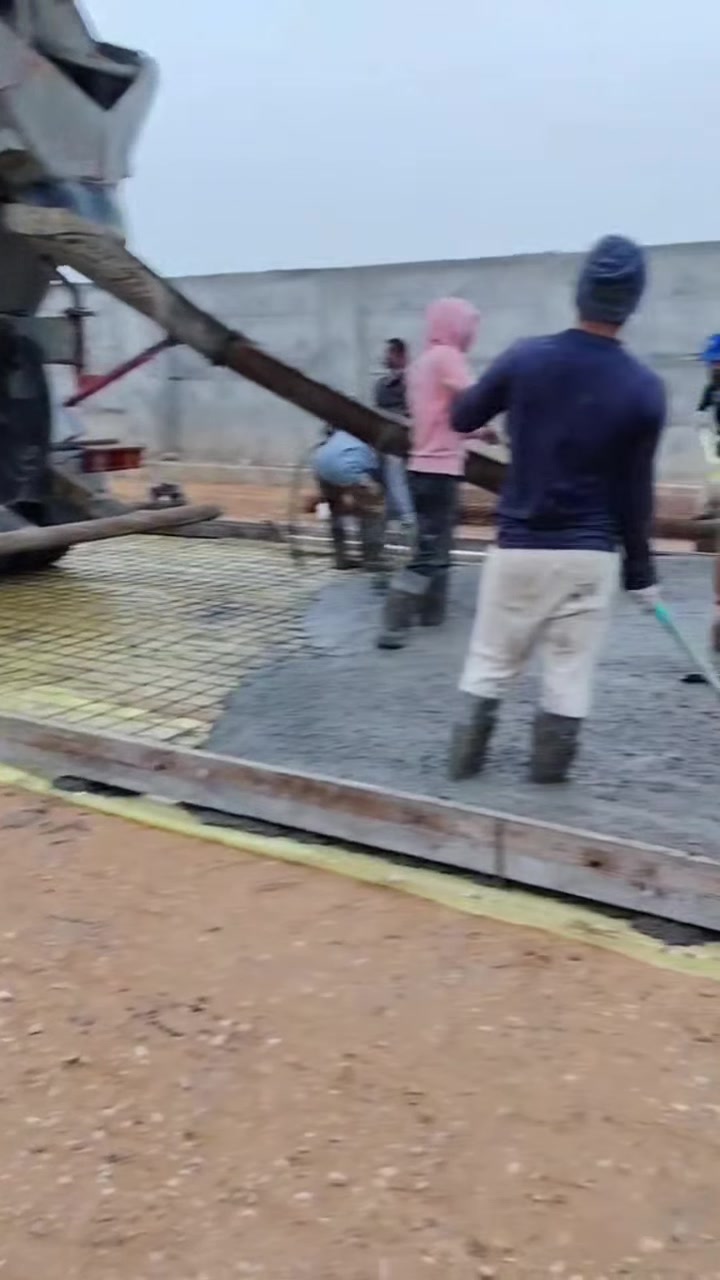 مستعدين صب وسقل ب الهليكوبتر 

كافة أنواع الصب 
دوائر حكوميه 
ساحات  
ومدارس صينيه
جملونات 
شغل درجة اولئ  كافة أنحاء العراق  بقياده البعيجي تواصل واتساب ***********
