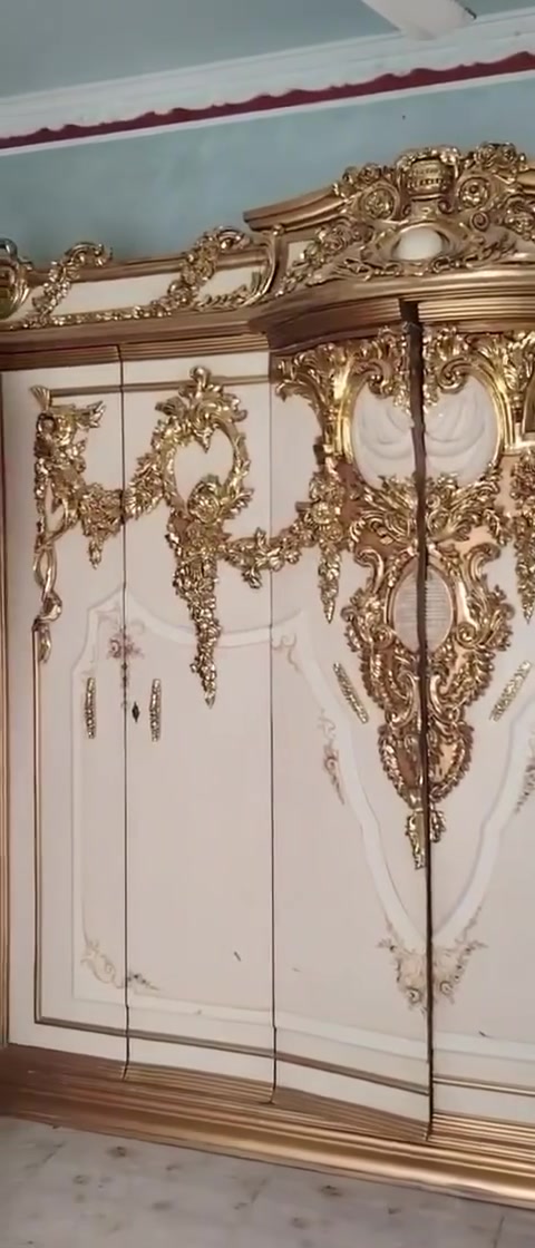 غرفة كاملة تتكون من 6 قطع 🤎
خشب مصري
مرتبة ونظيفة ومحافظة عليها
مناسبة للعرسان أو للتجديد
للتواصل وتساب ***********
