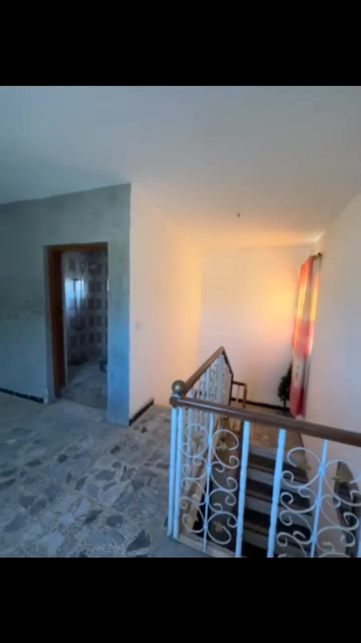 بيت ملك صرف للبيع طابقين
الطابق الأول ٣ غرم نوم
وطابق الثاني ٣غرف سويت
معه مشتمل معزول 
 المساحه الكليه ٥٠٠ متر
الموقع ابو غريب منطقه النخيل
خلف مجمعات أسد بابل للبيع
***********
