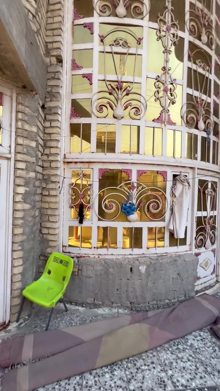 ✅ دار سكني ملك صرف تحويل مباشر للبيع ا
  بموقع ممتاز في🏚 ناحية الوحدة الخالصه  قرب مركز الشرطه 
مساحه 200 متر مربع  
يحتوي ع4 غرف نوم وستقال وصاله ومطبخ وصحيات عدد 3
البيت نضيف وكامل من كلشي بناء طابوك 
سعر 170 وبي مجال

***********
