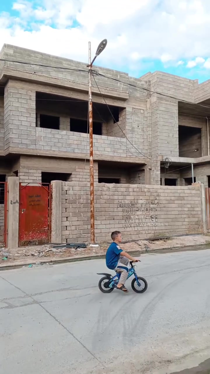هيكل طابقين • ٢٤٠م • الكندي الثانية