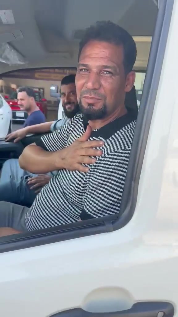 يوجد لدينا هايسه بوز مديل 2025/2026كير عادي اوتماتكيك
زيرو وماشي وسعار هجم جوه سوك معارض الحبيبه بداره سيد عماد الشهيلي ***********
