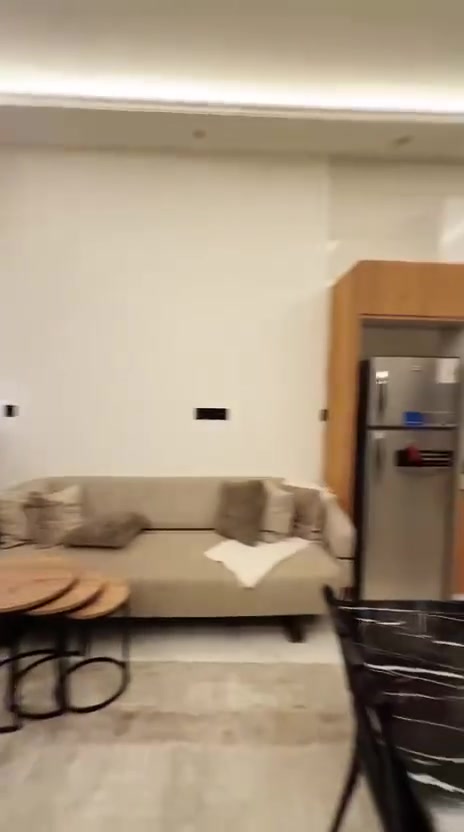 🏢🏠🏢
شقه ارضيه معزوله عزل تام موقعها// البيجيه قرب الجسر الجديد تحتوي على غرفتين وصاله ومطبخ وحمام الاثاث   من الشركة العالميه VIP (#عوائل)
الاستفسار على الرقم *********** يوجد واتس 📞.
