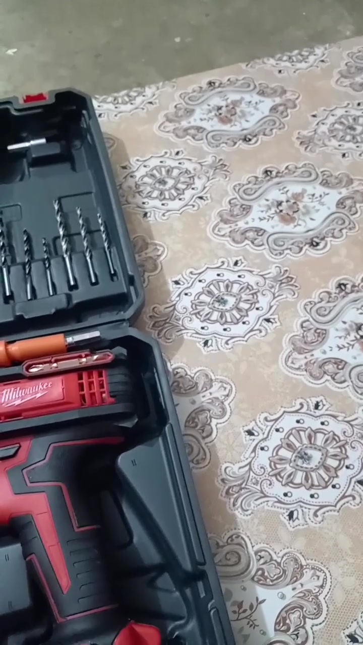 للبيع سعره ٣٠ الف نهايته ***********
