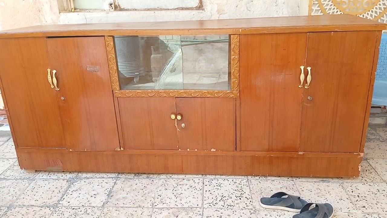 بوفيه للبيع سعرهه 60الف
مكان الشطره ***********
