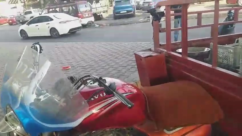 للبيع.. ستوتة دايون أخت الجديد!السعر بيه مجال للشراي  مكان بغداد الكرخ شارع حيفا يم مقبره الشيخ معروف اتصل عل رقم ***********
أو عل رقم الثاني واتساب ***********
للبيع.. ستوتة دايون أخت الجديد!السعر بيه مجال للشراي  مكان بغداد الكرخ شارع حيفا يم مقبره الشيخ معروف اتصل عل رقم ***********
