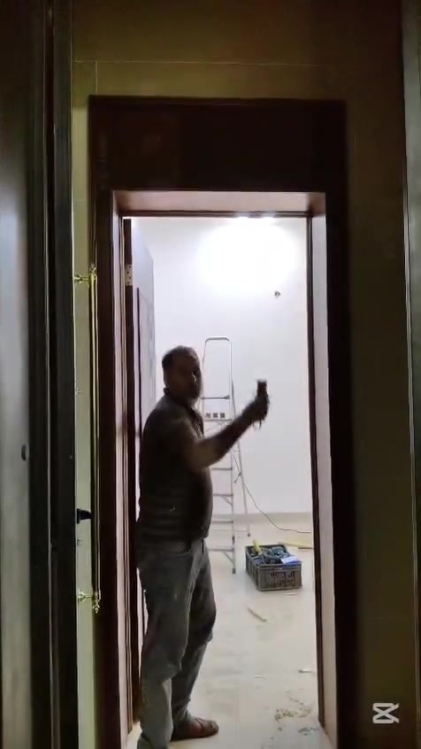 نجار • مدينة الحمزة الشرقي • جميع المحافظات