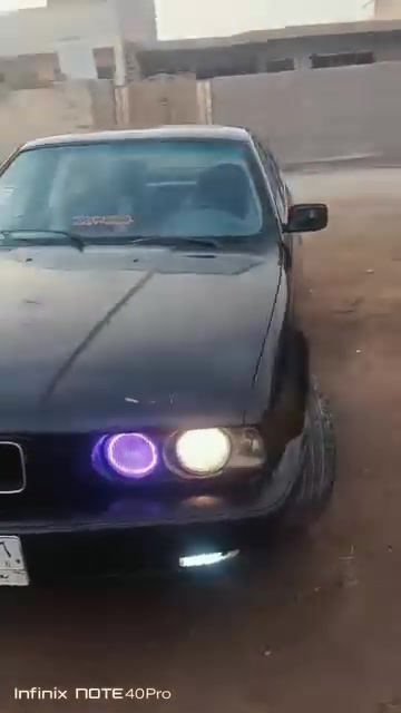 بي ام دبليو 520 • مفتوح • ماوس
