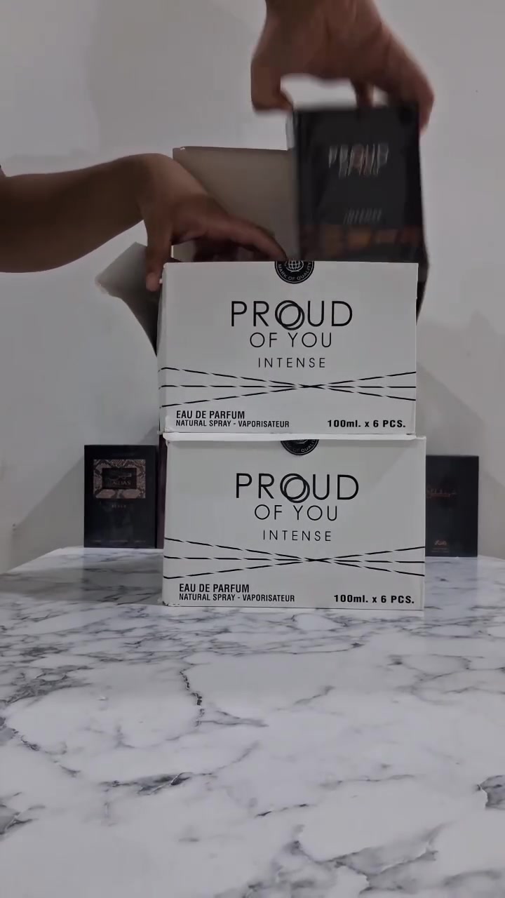 ب 23 الف شامل توصيل بديل Stronger With You Intensely
رقم هاتف***********
عطر شتوي رجالي - فانيلا وتوفي وقرفة
ثبات متوسط-قوي وفوحان متوسط
100ML | EDP
