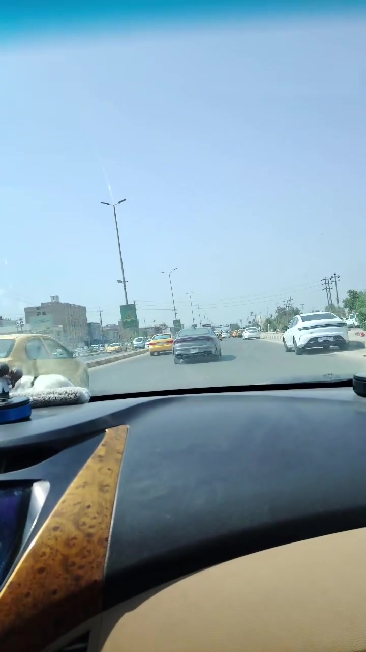 منووووو من #مدربات الديوانيه
ادخل #هيج__ازدحامات وهي الها ٣ يوم فقط
هذا دليل ع ثقتي بتدريبي شنووور
وطريقة التدريب
٧ ايام ابدا مو قليله وي شخص يعرف يعلم شلون
لو تاخذين شهر وي شخص ما يعرف يعلم تبقين ما مسيطره
فكررة مو بكثرة الايام #الفكرة بطريقة التعلم ♥️😍✌️✌️✌️
حجز مسبق بنات 💪😍
