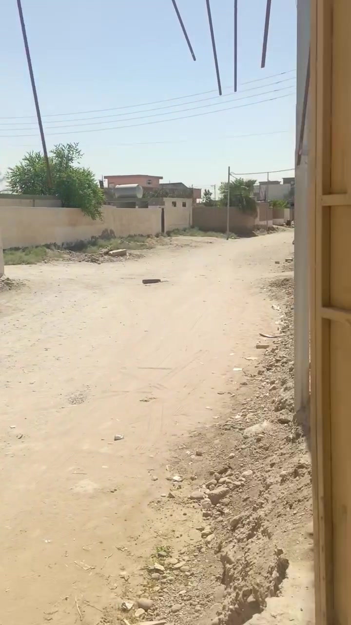 مخازن شهيد لل علف الحيواني متواجدون من ساعه 7صباحن إلى 8مسان وبافضل الااسعار موقع شارع العام خلف محكمة بيجي جديده ***********.  ***********
