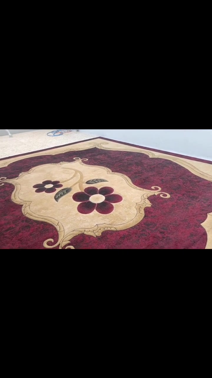 السلام عليكم
فرشه مستعمله شي قليل للبيع نضيفه ومغسوله 
السعر ٥٥ الموقع موصل الجانب الأيسر حي المزارع 
***********

