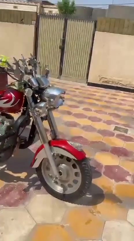 سلام عليكم ستوته امتيار لون احمر استوته مكفولة كفاله عامة مكينه صارلهة سبوع شادهة تاير ابو الخطة اصلي بكرتون كهربايات كلهة شغلة اكسن كبس ستوته جاهزه ربع ما اذب عليهة مكاني السماوه ام العصافير ترهم مراوس حسب القناعة وللبيع هم سعر خابرني وتدلل الاستفسار ***********
