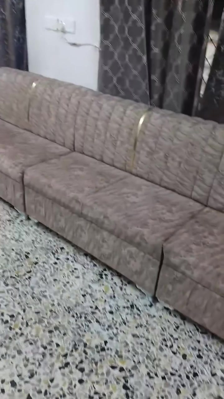 ديوان ٨ مقاعد • بلوك اصلي • بغداد زعفرانيه