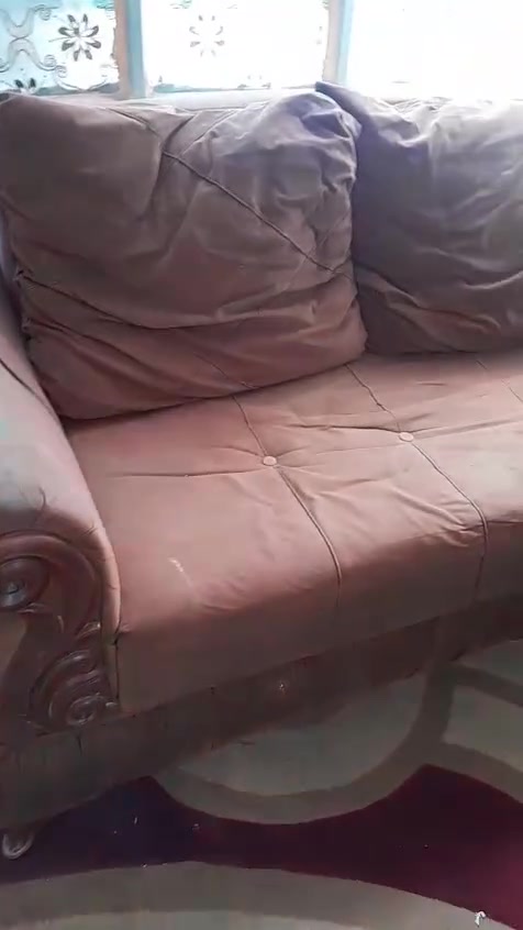 نص تخم للبيع نضيف ويا تلبيسات هديه وبسعر مناسب جدا 40الف فقط
