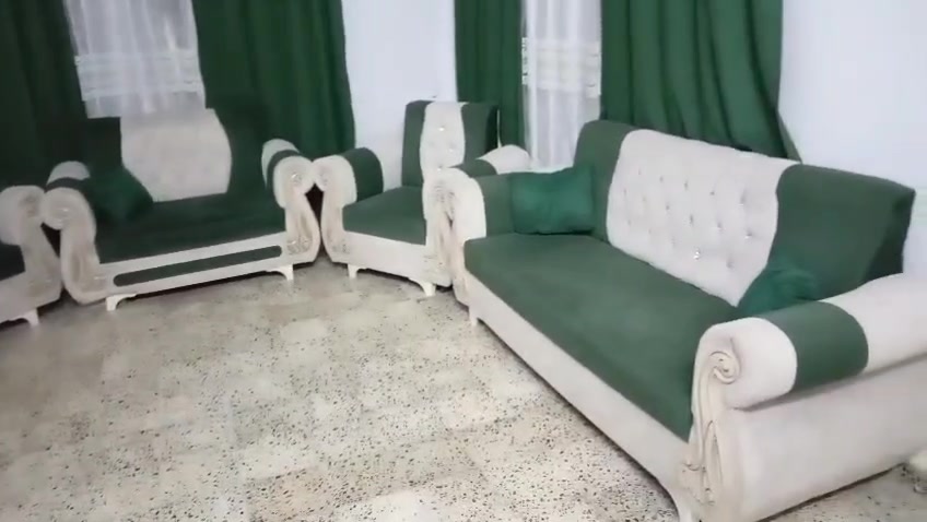 طقم قنفات • شبه جديد • نظيفات
