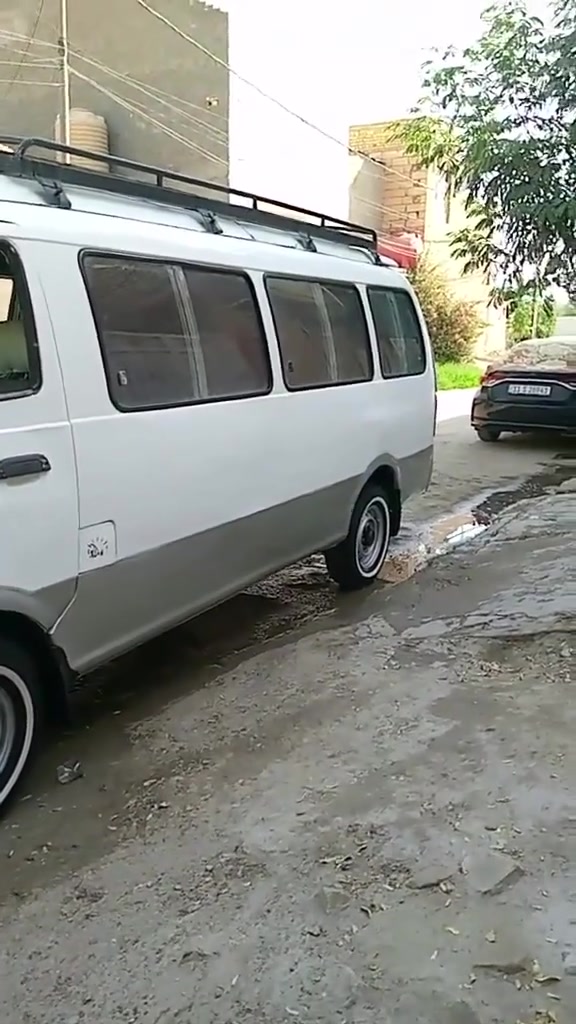 السلام عليكم شبوط للبيع رقم نكليزي باسمنه  مكينه بيه ضعف باقي تفاصيل اتصال ***********
