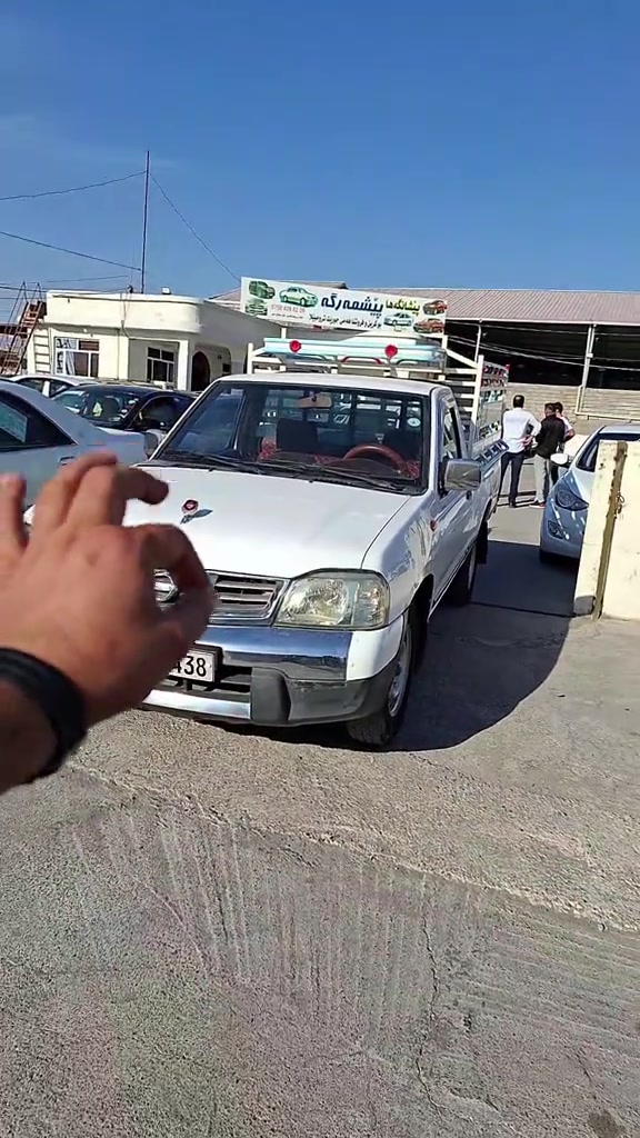 پیکم نیسان بوفروتنێ***********مودێل2008زاخومعرزپێشمرگە
