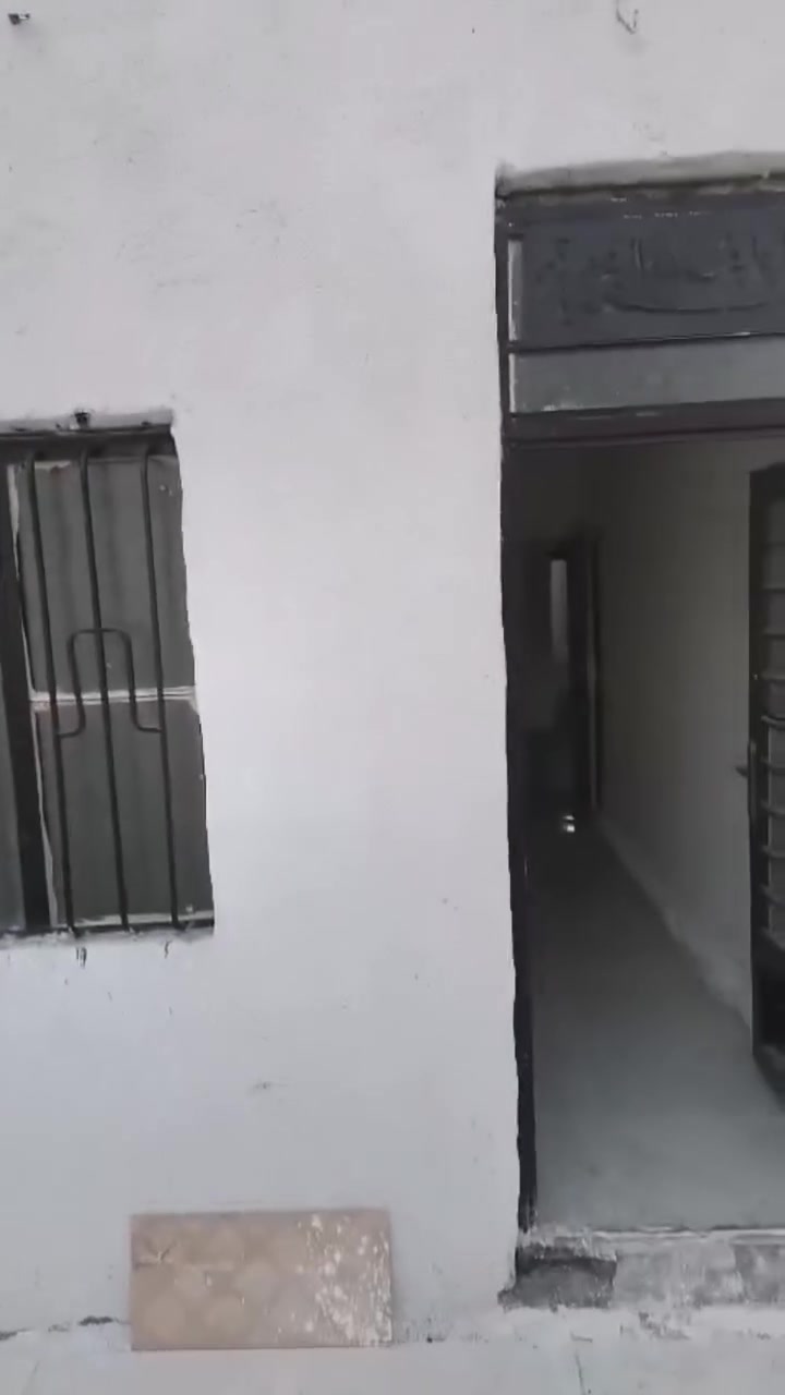 على بركه الله بيت 120متر للبيع طويريج الرشيده فرع دهينه ابو علي طابو زراعي سند 25بناء بلوك صب كونكريت سعر البيت 30مليون وبي مجال بسيط للتواصل ***********
