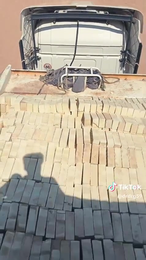 طابوق درجة أولى • عادي • جمهوري