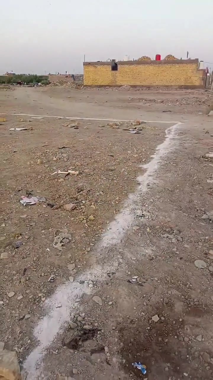 سلام عليكم قطعه في سفحه 2 وجه10ونزال20مساحه 200 قريبه ع مدرسه حي جهاد حي ام حسين تفاصيل ***********
