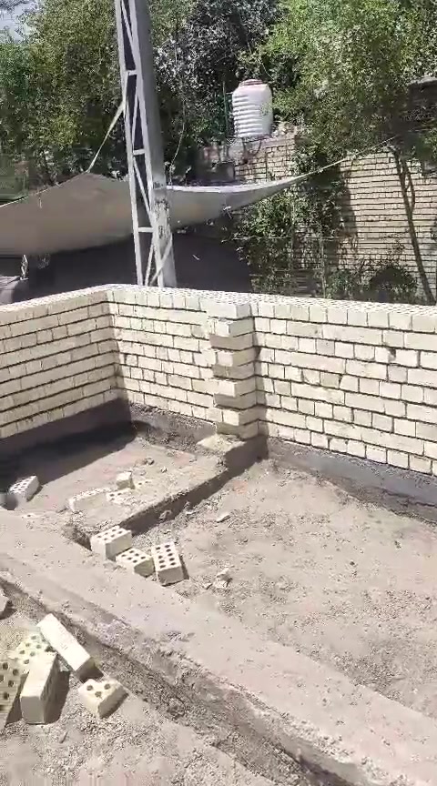السلام عليكم خلفه بناء متفرغ
***********
