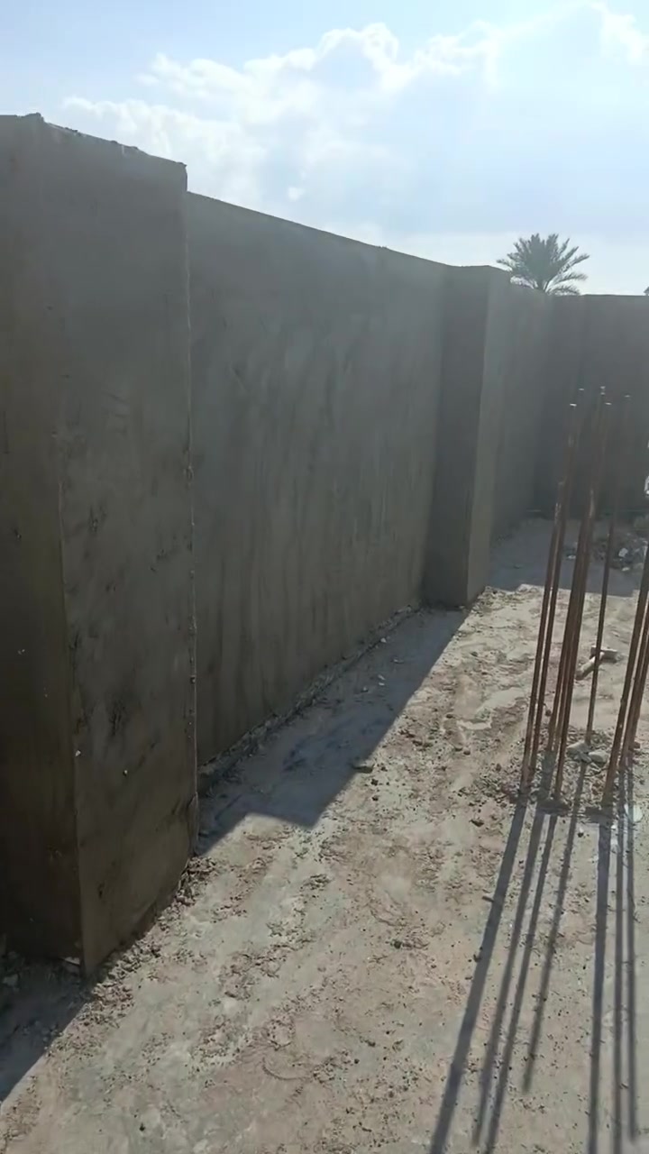 السلام عليكم 
الخلفه ابو محمد الخالدي 
شغلنه لبخ سمنت جص بورك تطبيك كاشي سيراميك مقرنص بناء بلوك طابوك ترميم تفليش صبغ لبخ واجهات مجمعات  نشتغل لكافه العمل درجة اولى سرعه ونضافه اتصل خادم *********** #حالين_فارغ  الاسعار المناسبه
