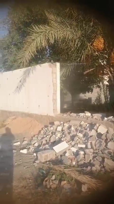 قطعة ارض للبيع 

العنوان الرمادي الصوفية خلف شركه الياسين 

مساحه 257متر

جنس العقار طابو زراعي سند 25تحويل مباشر 

وجه 15متر نزال 20متر 

باقي التفاصيل بل الفيديو 

الاتصال ‏‪***********‬‏

عنوان المكتب الرمادي خلف العاب السندباد

