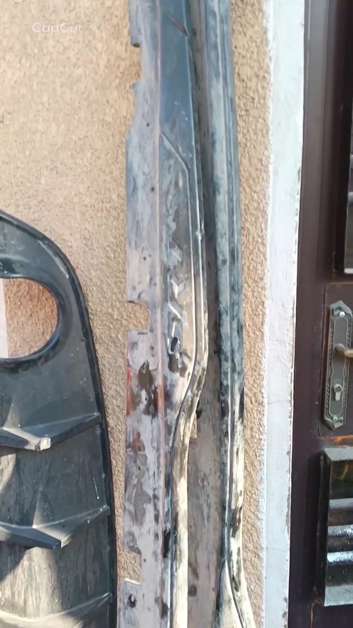سلام عليكم شباب هذاني دواسات و دفيوزر و سكوبات مال جارجر RT SRT  الي يحتاجهن يراسلني واتساب ***********
مكاني: حي جهاد حي الحسين
