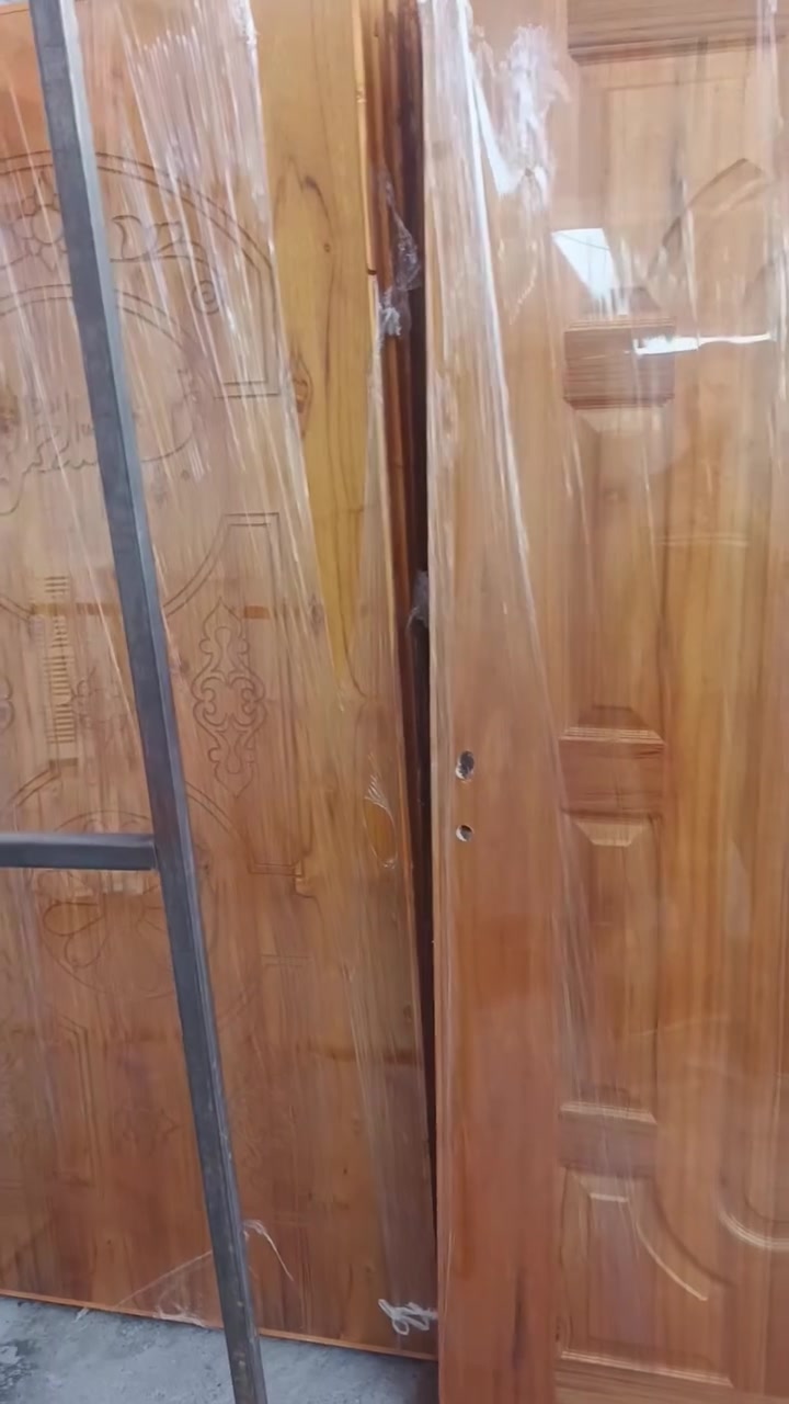 العنوان بغداد جسر ديالى القديم ***********
