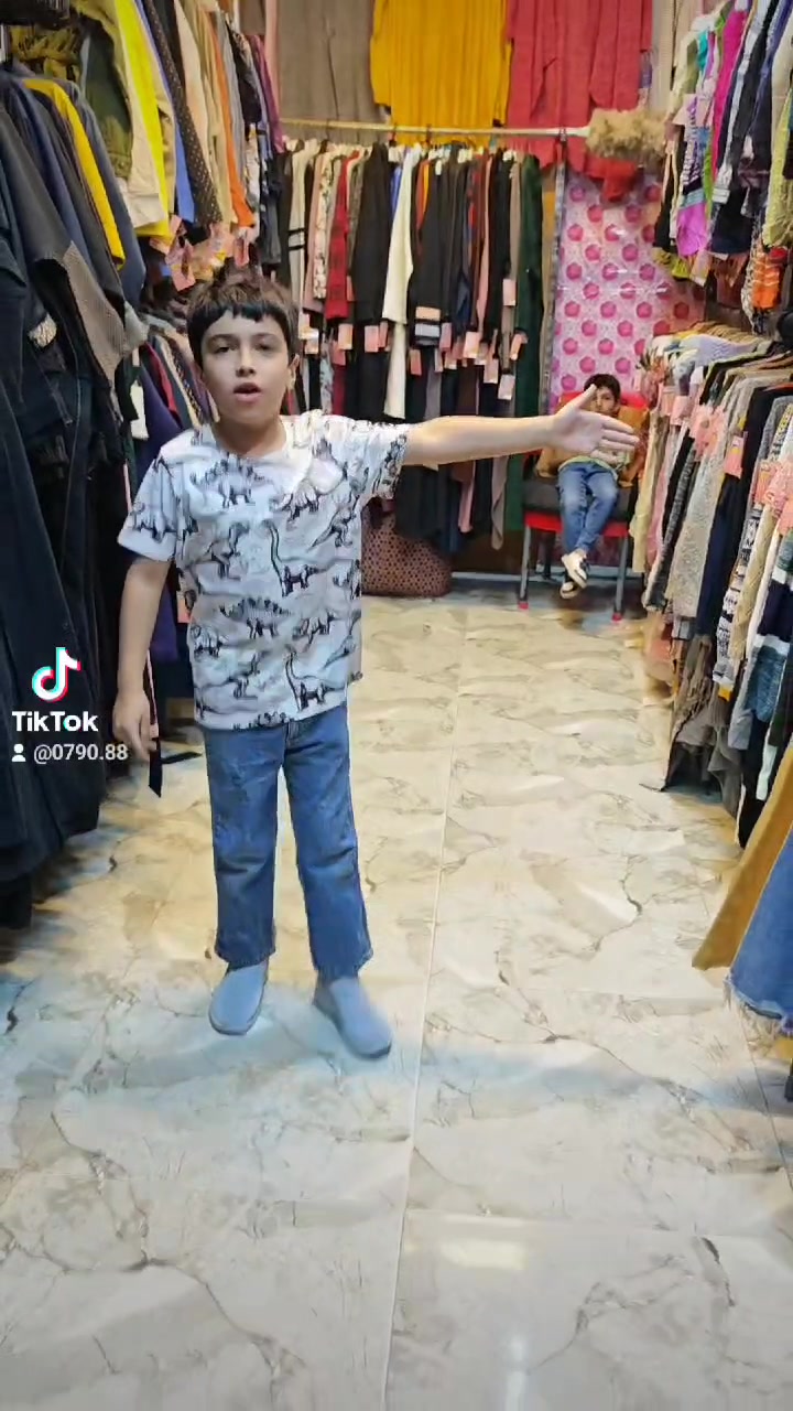 كل ما يخص المرأة من أزياء الطلعة والبيتي