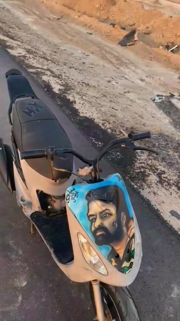 سلام عليكم الحلو للبيع 49مفتوحه ولفات فقط ولفات بس مو تكلي 55لو بلاديه دراجه نص نكره وغراضه كامله ب550وبيه مجال قليل المكان ناصريه مركز ***********

