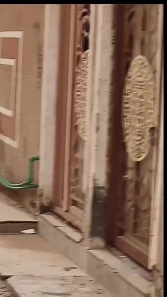 شارع ابو طالب • ٥٠م • طابق ونص